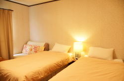 �Q�X�g���[��